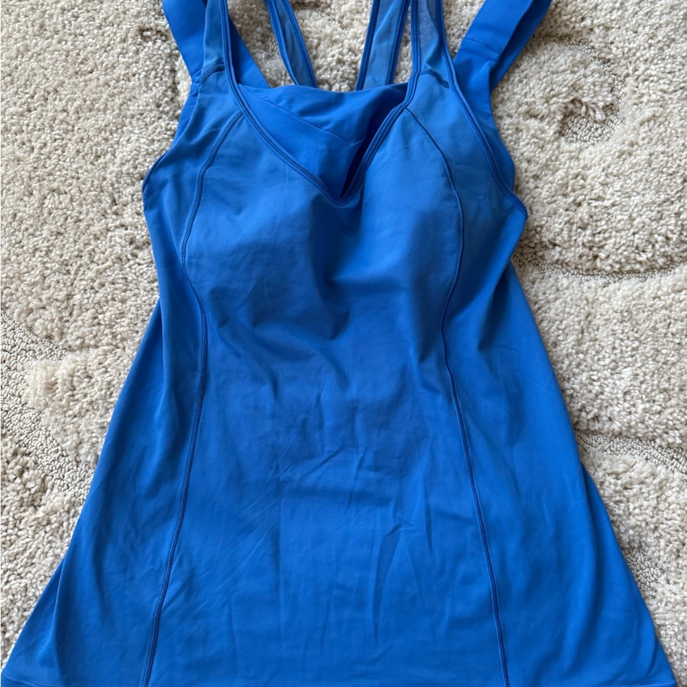 Lululemon Blue Athletic Tank Top with built-in padded bra, Size 8